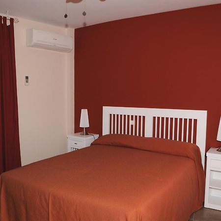 Apartamento Edificio Reyes La Adrada Exterior foto
